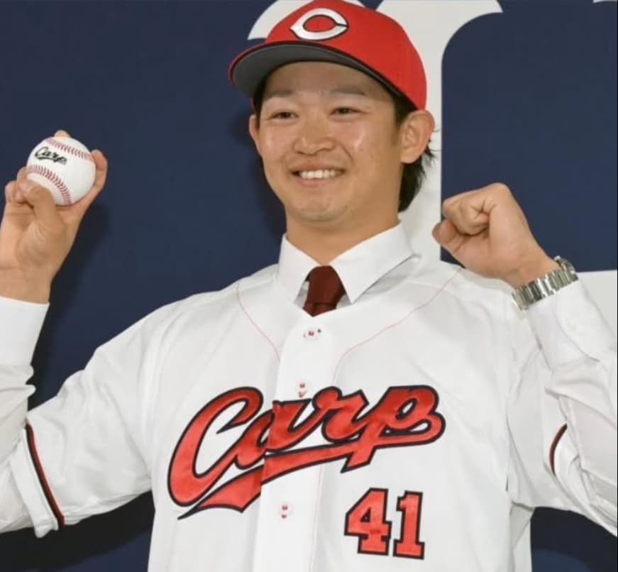 広島・鈴木健矢「背番号は41です！」　現役ドラフトで日本ハムから移籍