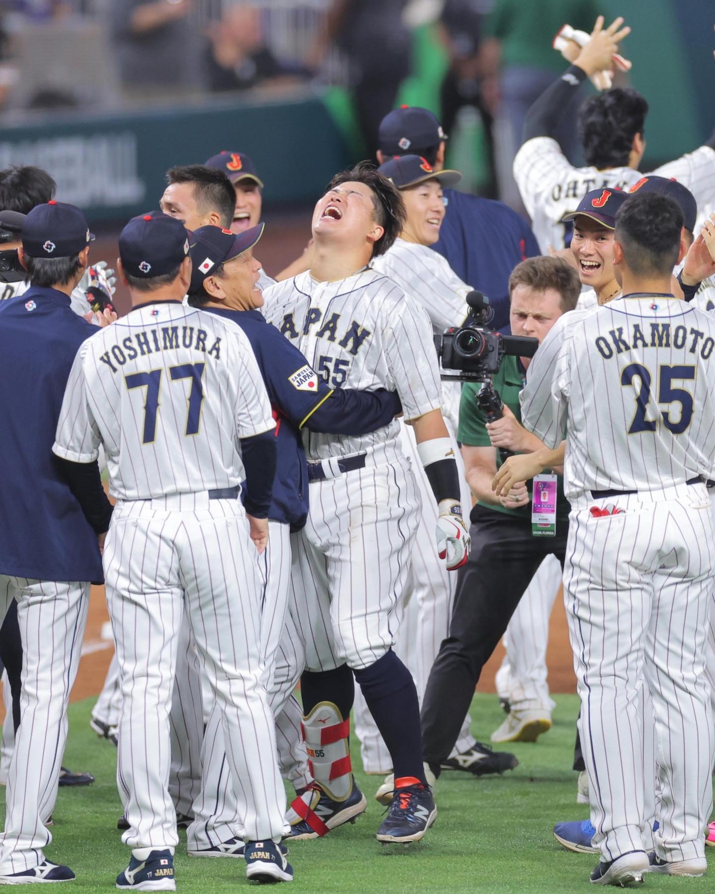 「喋ると涙出そうだったんで...」村上宗隆、メキシコ戦での栗山監督とのエピソード明かす🇯🇵🏟✨