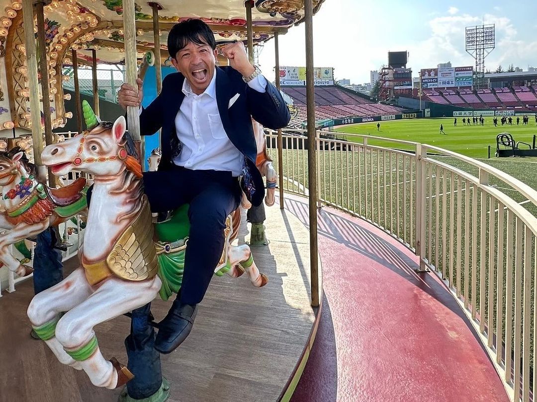 熱男が仙台でメリーゴーランド？ 「観覧車、メリーゴーランド乗れました‼️」