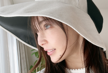 「押切もえ、紫外線対策に本気！機能性抜群の帽子コーデを披露」