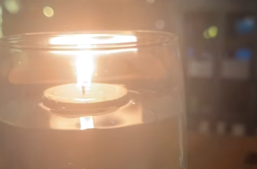 「これは恋に落ちる光…」高橋メアリージュン、“キャンドルの魔法”動画が話題に！