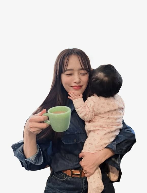 ここ数日の幸せをシェア！近藤千尋の幸せオーラ全開ショットにファンからのコメント殺到！