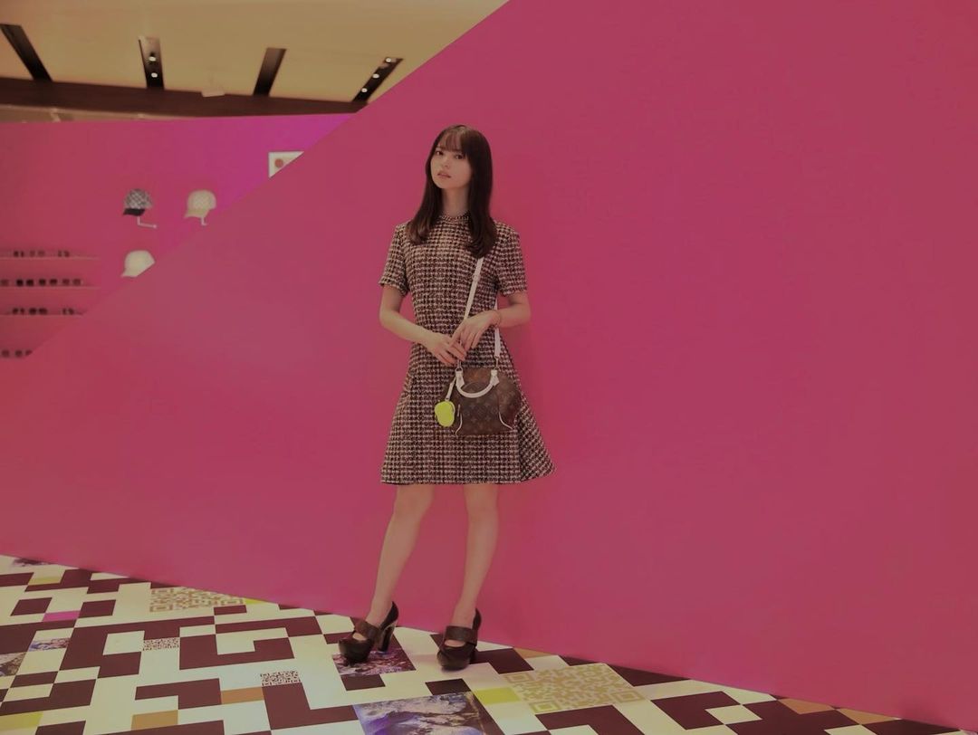 小顔が悩みの齋藤飛鳥 スタイルの良さが話題に📸✨