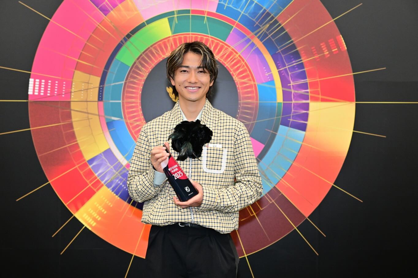 「本当に光栄です」柏レイソル・小泉佳穂がJリーグベストイレブンに選出！