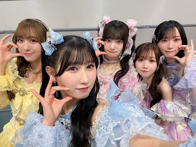 イコラブが魔法少女衣装でテレビ出演！山本杏奈が歌番組では初のハーフ