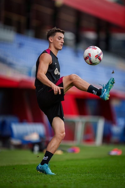 好調バルセロナに朗報！若き才能が復帰