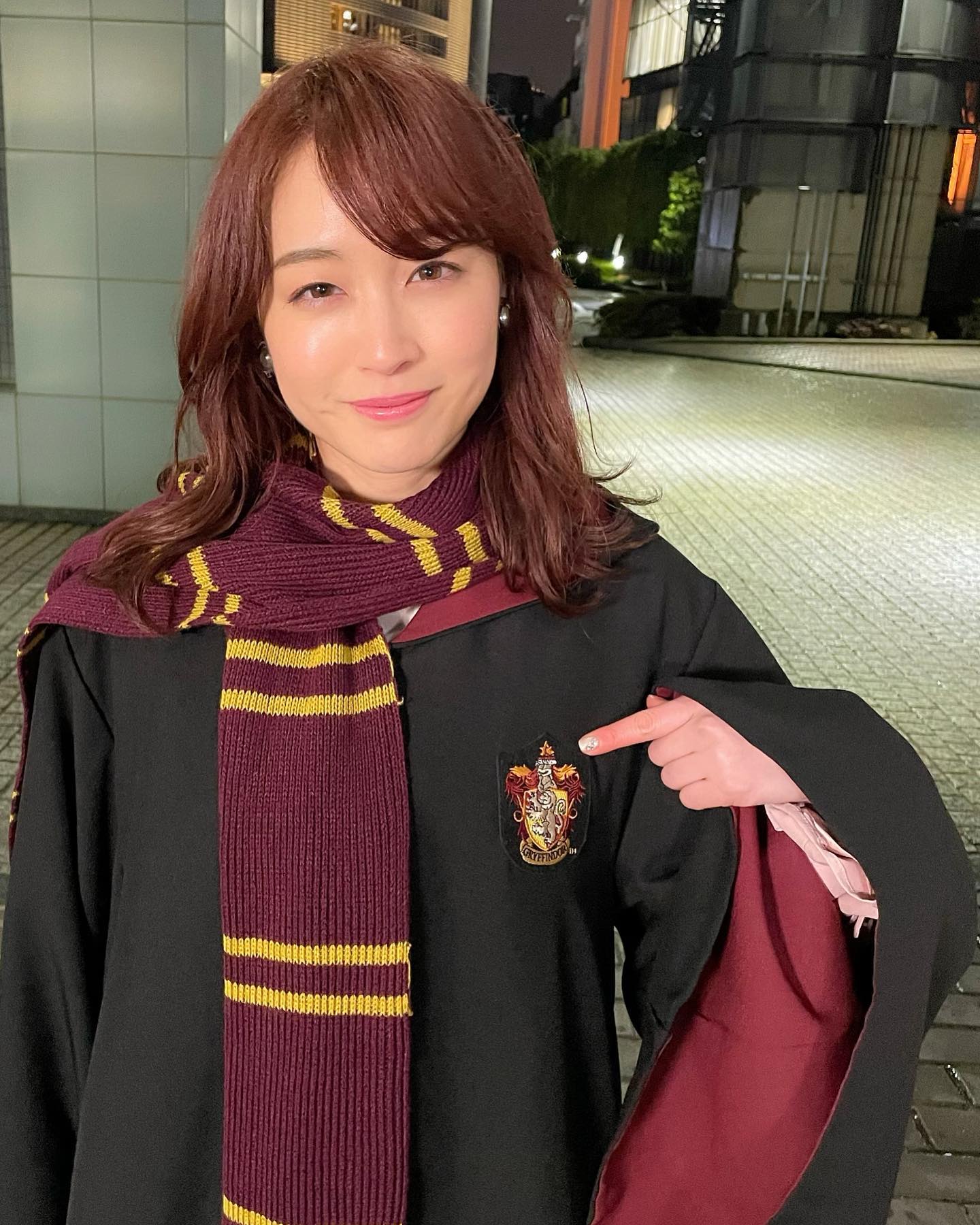 「恵理那さんの魔法に🪄かかってしまいました🥰」新井恵理那さん、ハリーポッターのコスプレ姿公開