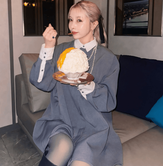 「冬氷したくて…フォー！！」レイザーラモンHGの美人妻、”氷活”のエンジョイショットが可愛すぎと話題に