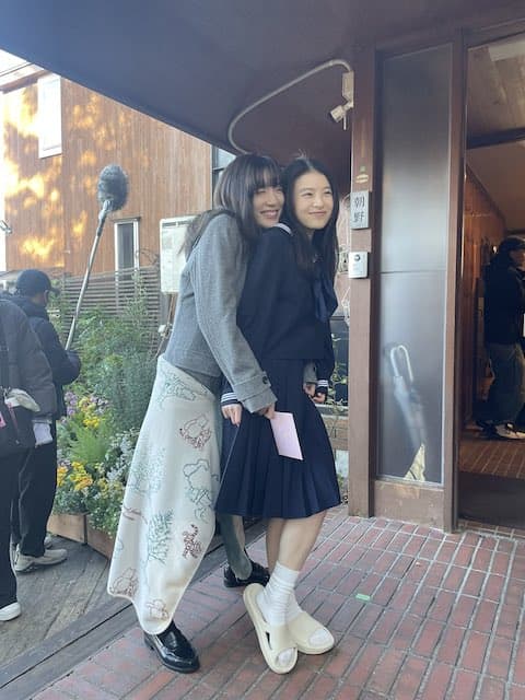 「姉妹のように似ていると思う」永野芽郁と出口夏希の仲良しツーショット公開💖