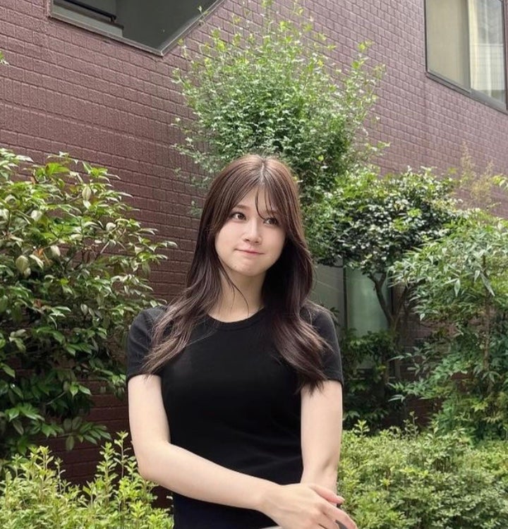 現役モデルが私服を紹介！大人っぽコーデのめるるに大注目！