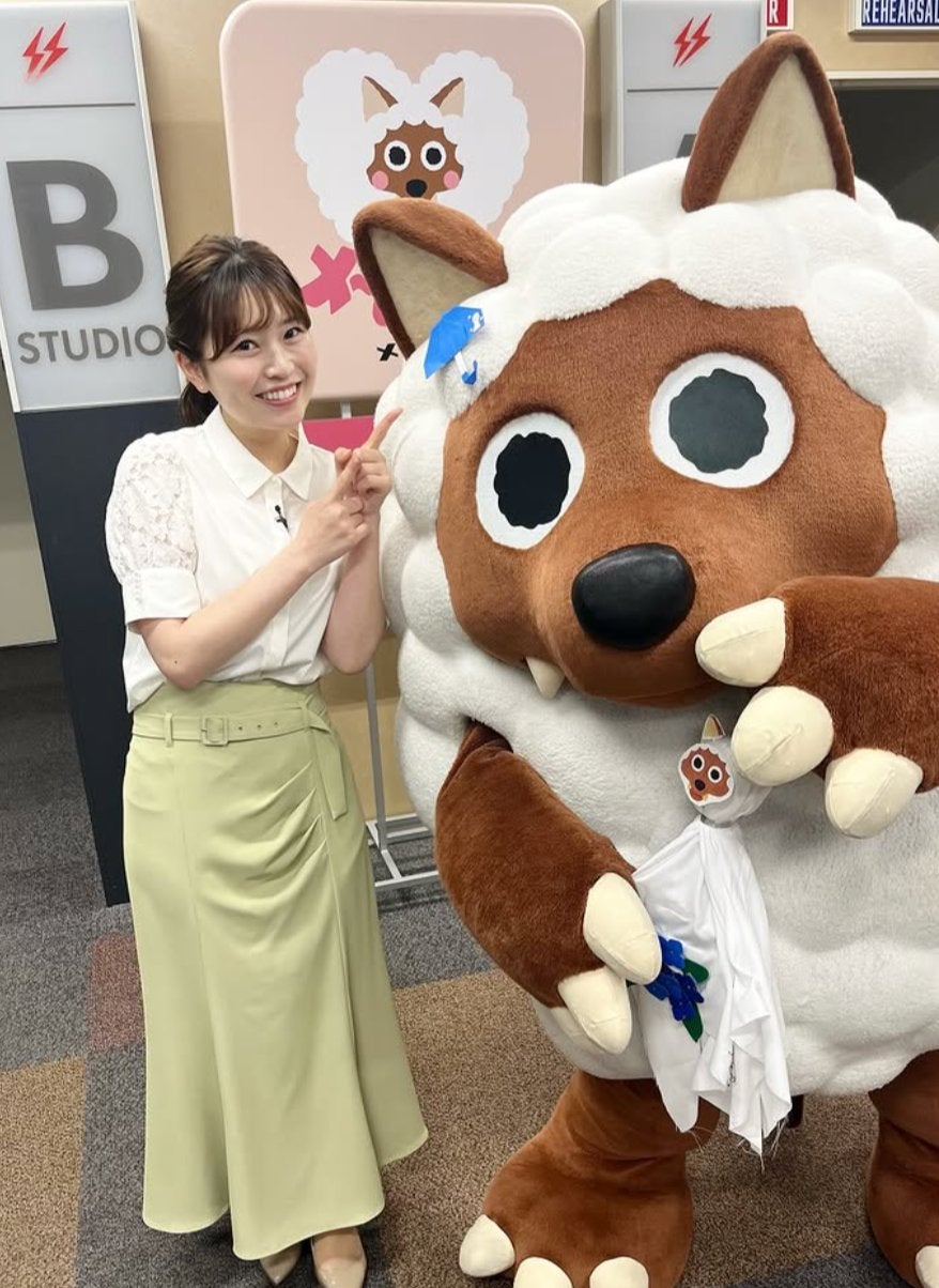 松崎杏香アナ、梅雨明け報告＆「ウルフィ」との可愛い2ショット披露！