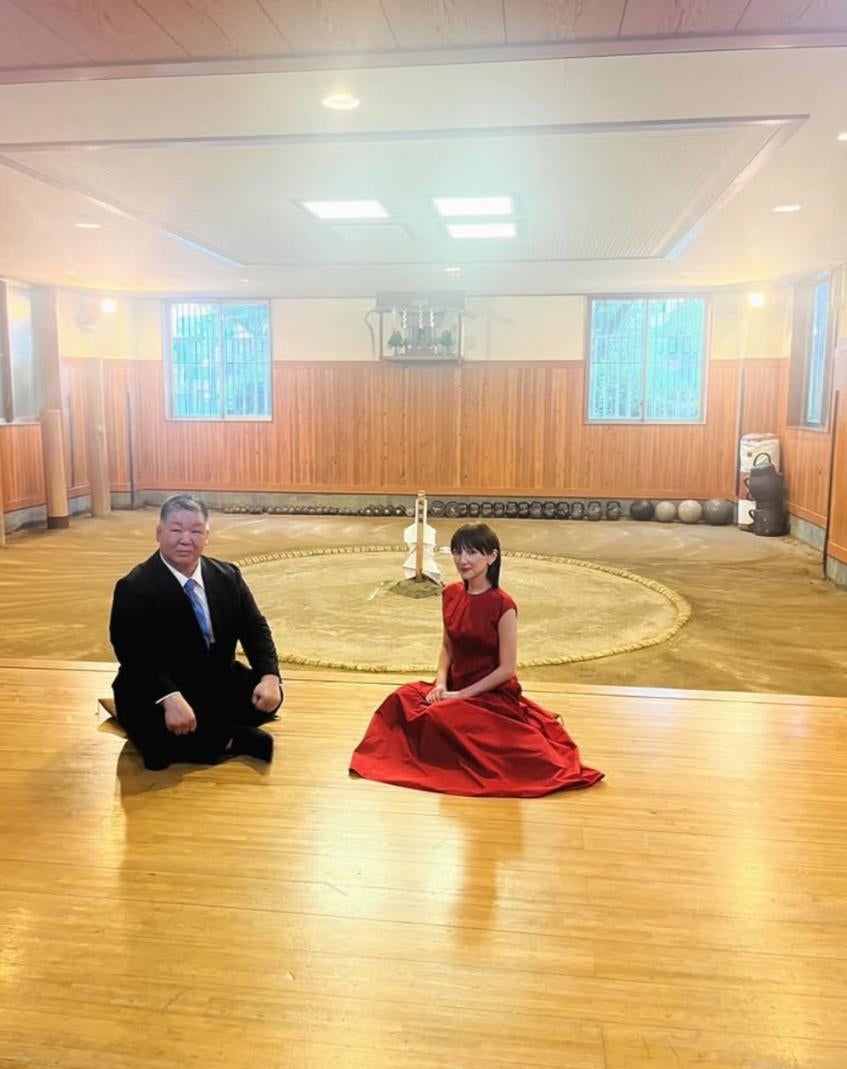 「普段聞けない話に感激」女優・奥菜恵、大相撲・高田川部屋親方と対談実現