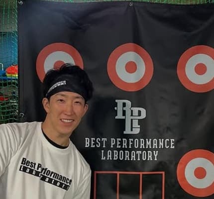 「テニスプレイヤーみたい」横浜DeNA・大貫晋一、自主トレを終えいざキャンプイン！