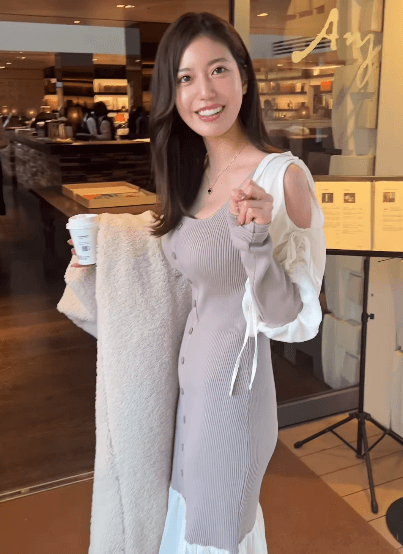 「TVでご拝見しましたよぉ！」令和の峰不二子・阿部なつき、代官山へ降臨！美クビレスマイル動画にファン・フォーリンラブ