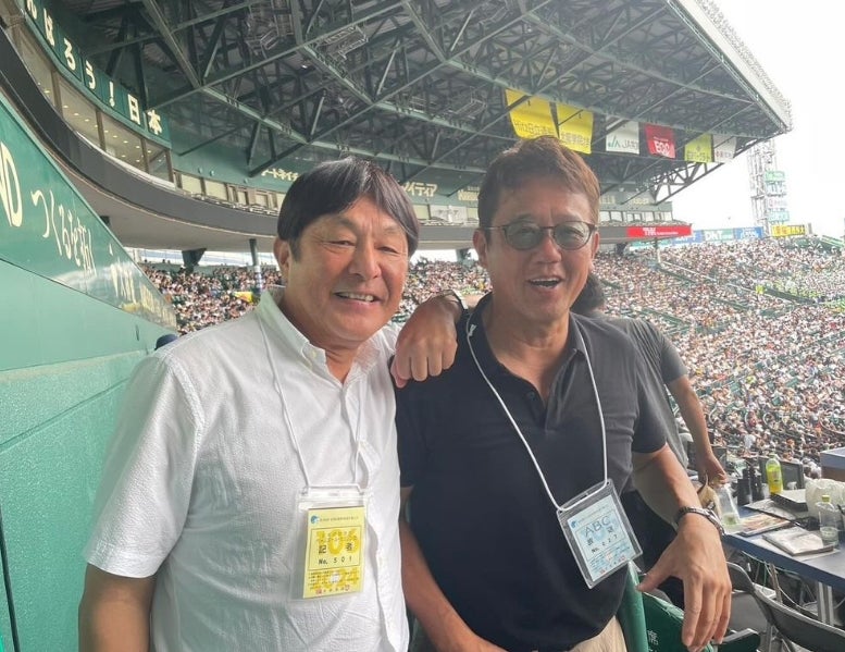 甲子園で古田敦也と”甲子園のアイドル”の熱い共演！「感慨深い」