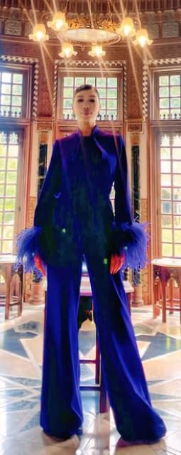 モデル アンミカ 全身紫コーデを公開！カッコよすぎ✨️と話題に