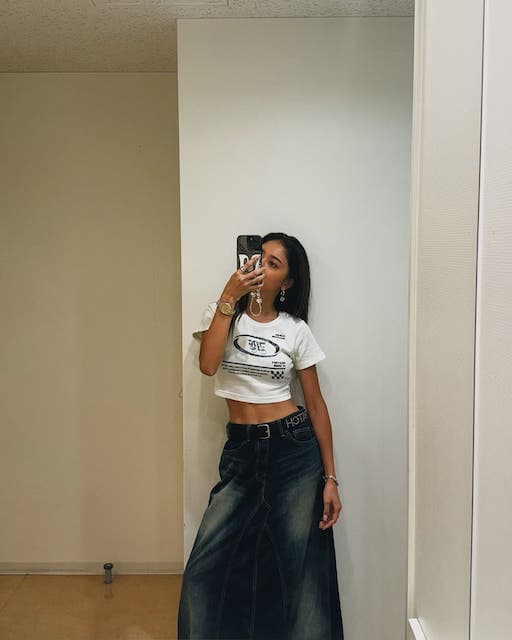 みちょぱの腹筋にファン驚愕「キレキレ」