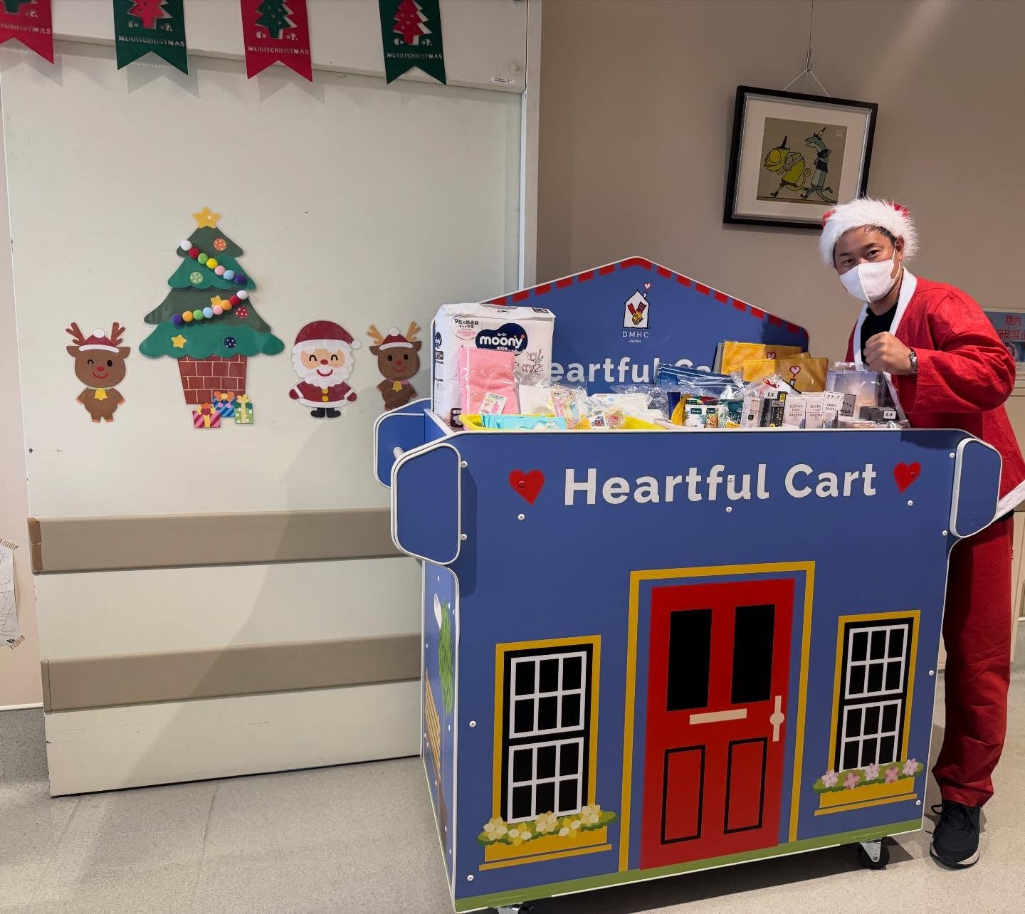 久々のこども病院でサンタさんに！ 自分のできることをやっていく。