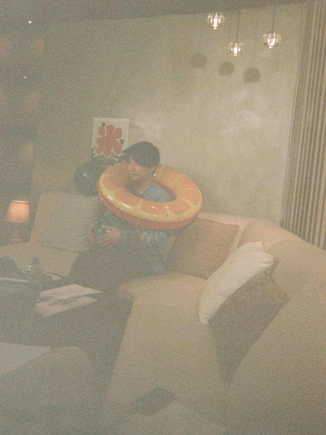 星野源、インスタでシュールな夏の楽しみ方を披露