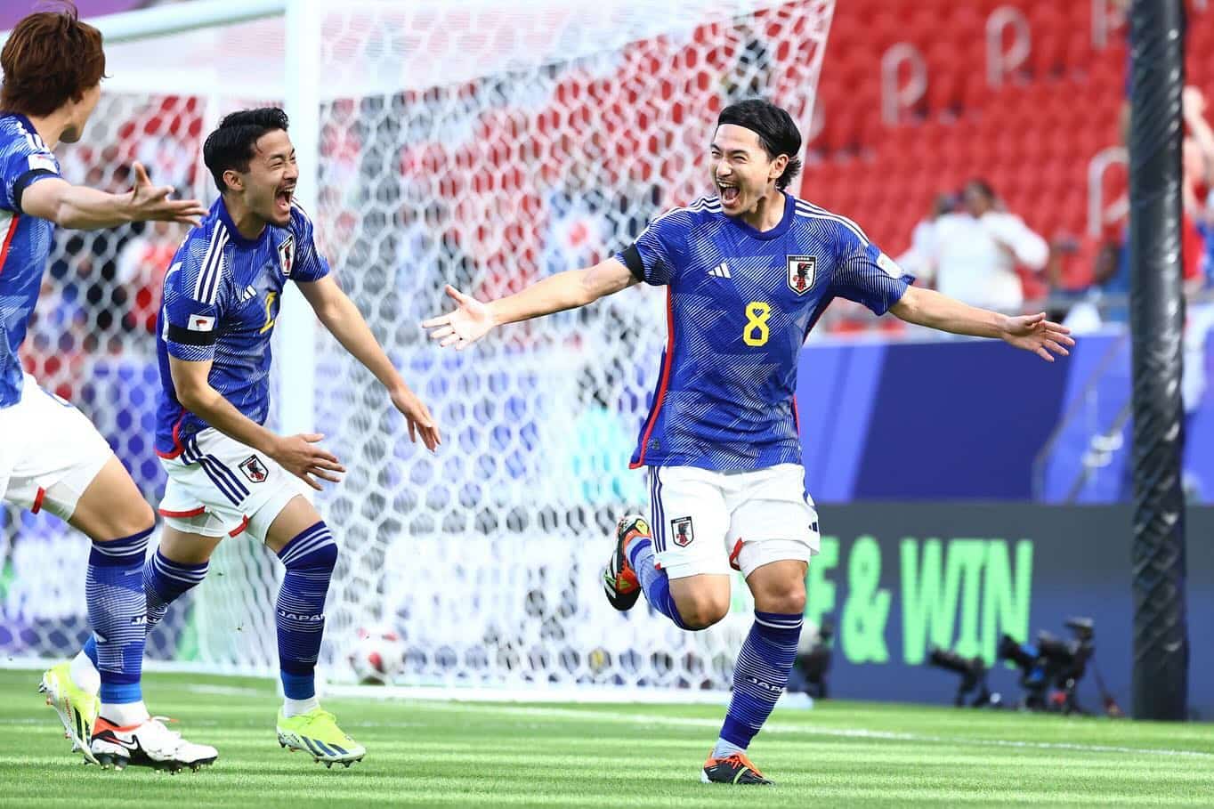 南野拓実がアジア杯初戦で躍動！チームメイトも「#タキに感謝」