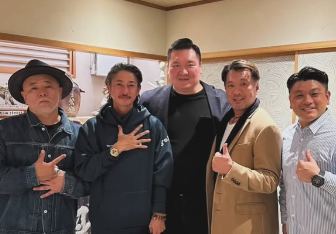 窪塚洋介が“白鵬とのちゃんこ鍋会”を報告！宮城野親方との深すぎる縁と語り尽くした夜とは？