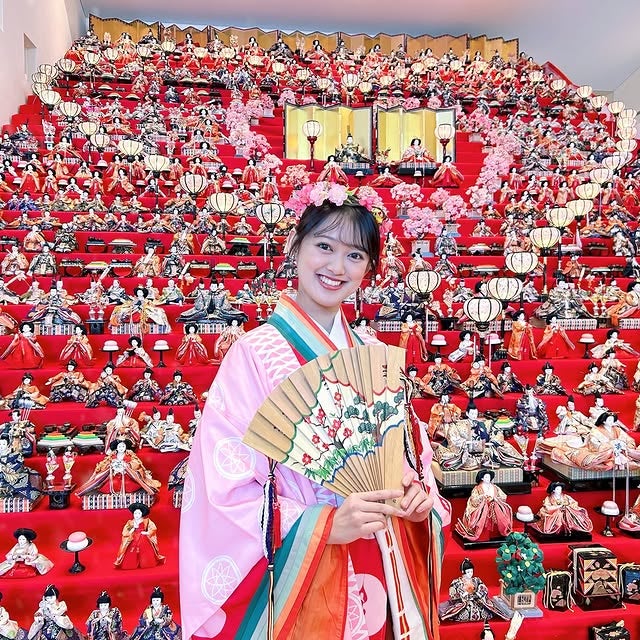 十二単風 ぴんく羽根 十二単風 ぴんく羽根