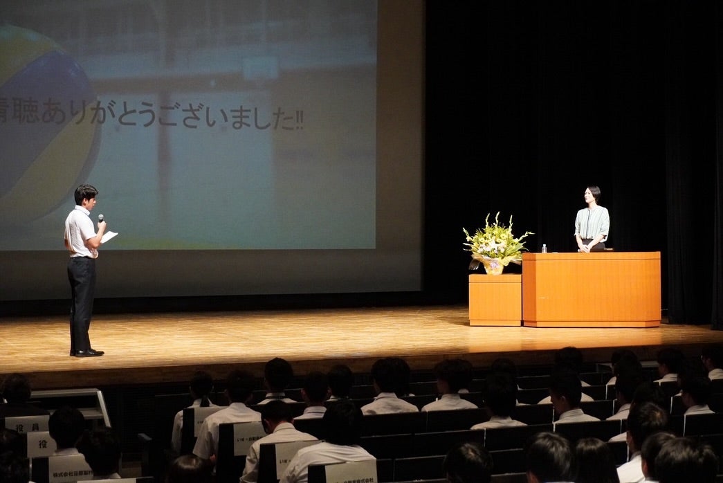 元女子バレー日本代表が教育訓練生講演会に登場「楽しみつつも学びになる時間でした！」