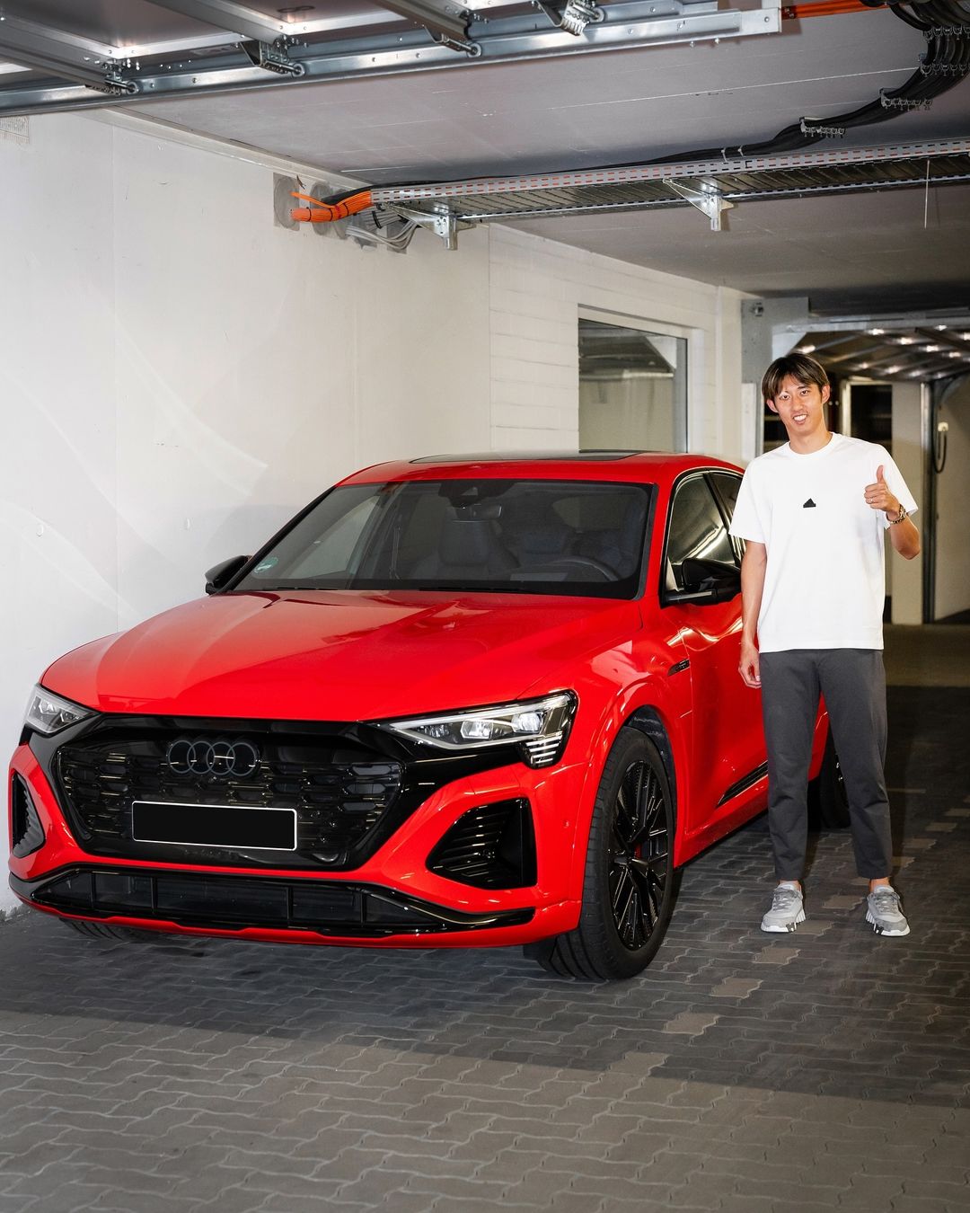 破れば高額罰金?! バイエルン移籍の伊藤洋輝、思わぬ規則が話題に