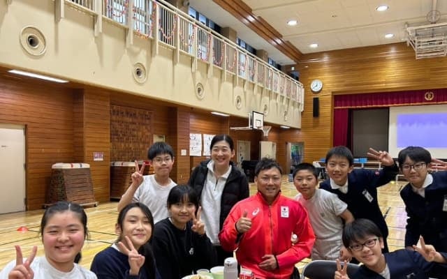 「ありがとうございました！」車いすラグビー・池透暢が小学校を訪問