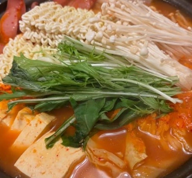 「なんでも話せるやつらって大事」ミキ昴生が高校の同級生たちと晩ご飯！