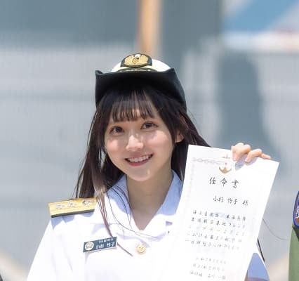 女子大生タレント・小杉怜子が『岩国航空基地フレンドシップデー2025』で”1日軍司令”を務める！