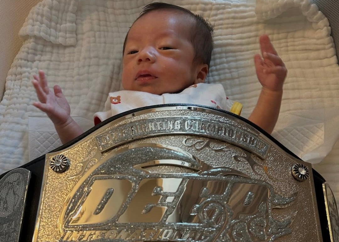 “3000g級チャンピオン”誕生！DEEP王者・村元友太郎が父親としての新たな一歩