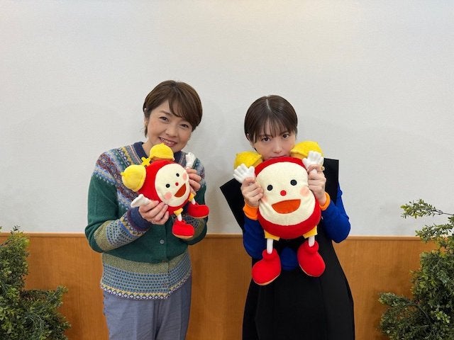 浜辺美波 朝から食欲が増幅⁉️あざとかわいい1枚公開で話題に😍💖