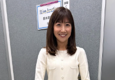 根本美緒、白の上品コーデにファン絶賛「買い取りたいくらい」