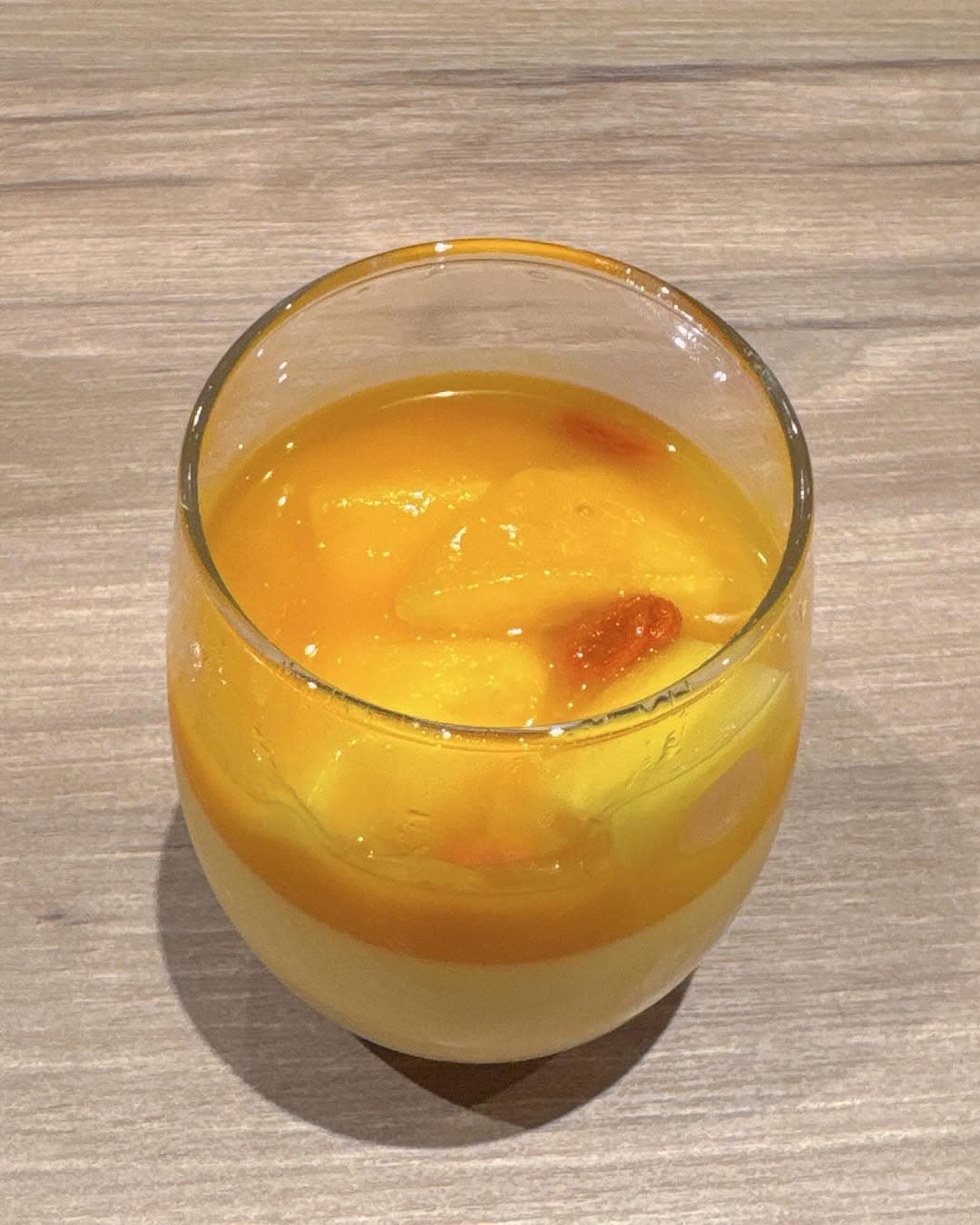 「美味しそうという声が続出。」miwa、ラジオ収録前のマンゴープリンに大興奮！