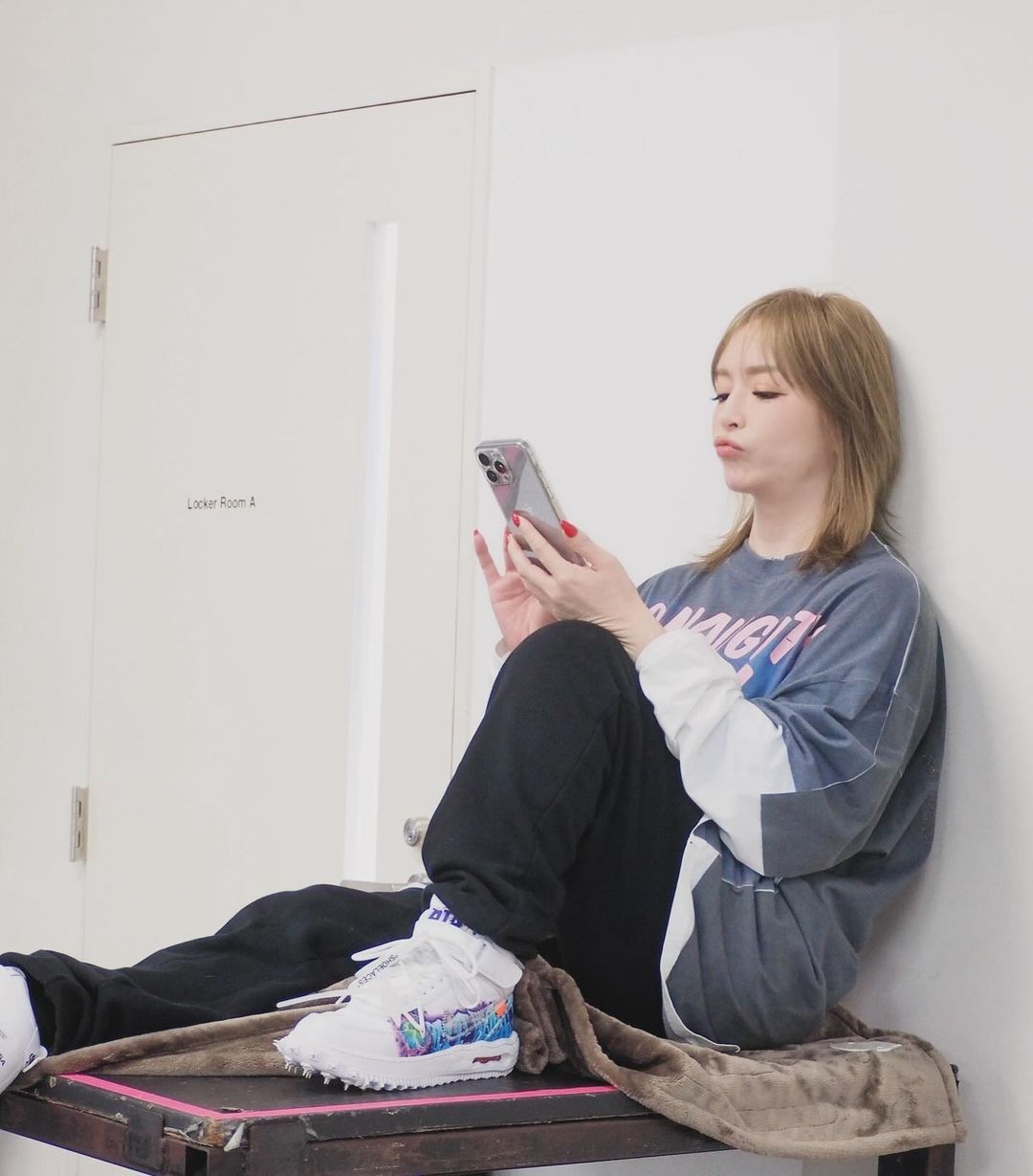 浜崎あゆみ リハ中ショットを公開✨「リハ中のうめぼしとか半目とか」