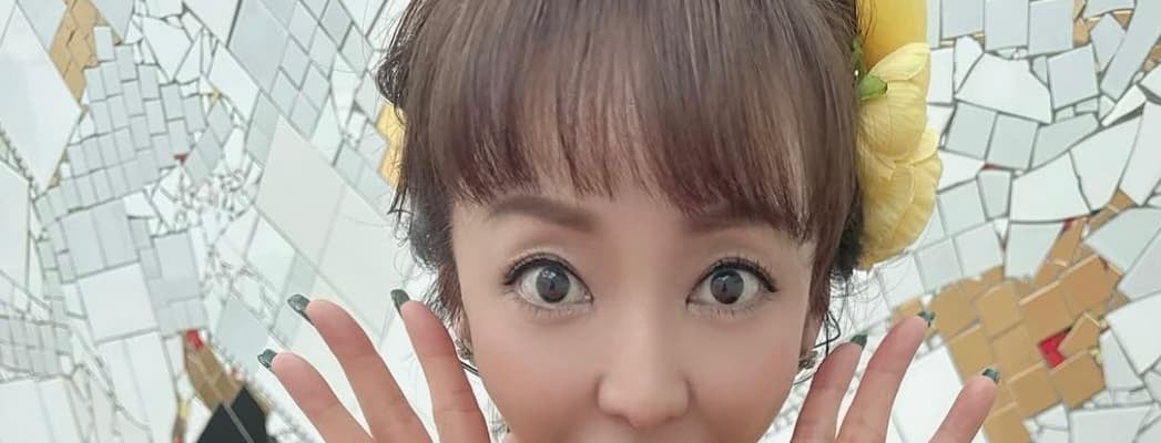 「えー!もう50歳〜!! 10年が早過ぎて怖い〜!」神田うの、50歳お誕生日ショット公開！