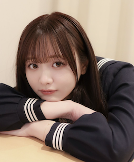 キャバ嬢デビューで話題の超美人アナ ”大人”なセーラー服姿にファン大興奮「現役じゃん…」「可愛すぎるやろ」