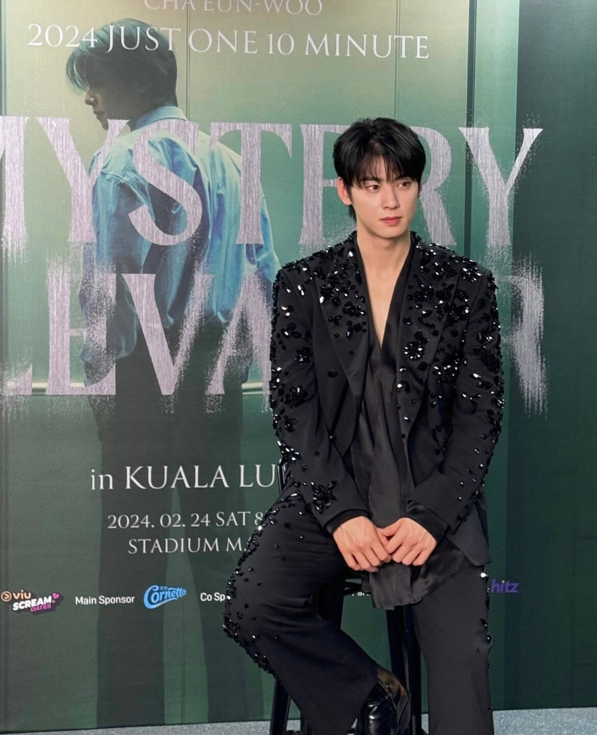 ASTRO・チャウヌ マレーシア公演のオフショット公開✨「see you again eunwoo 🥺🤍」