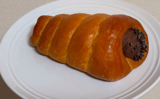 「これは間違いない！」中田花奈、ゴディパンのチョココロネに大興奮！