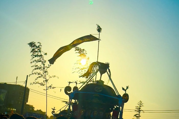 本格的な夏がやってくる！蜷川実花が撮る茅ヶ崎浜降祭は青空とのコラボレーションがたまらない！