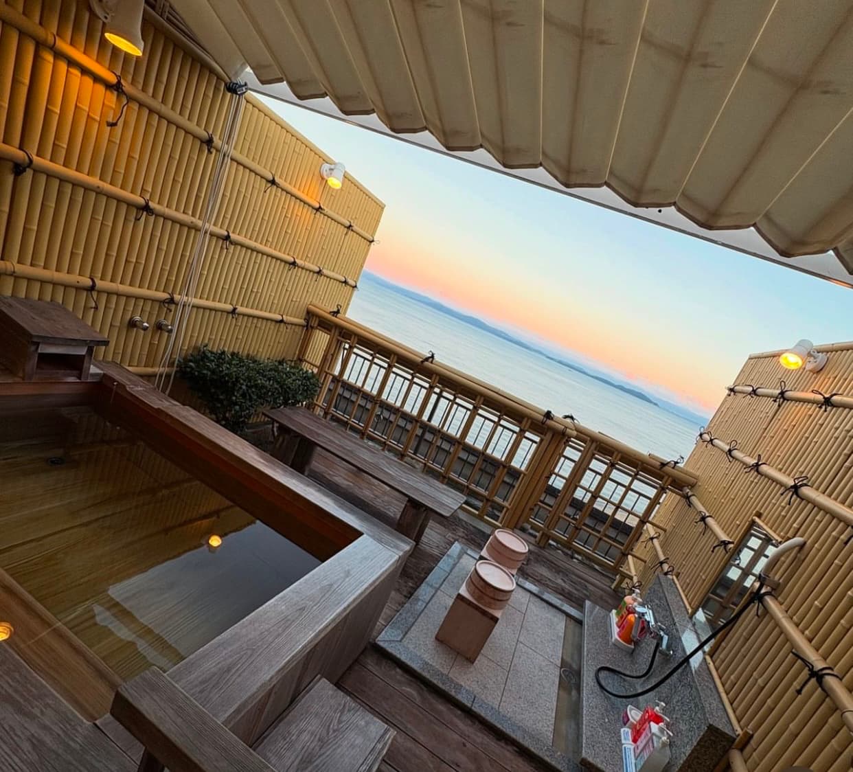 阪神・西勇輝が選手納会に参加、「最年長1人は寂しいです」と心境。