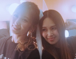 熊田曜子、美しすぎる2ショット公開！「最強コンビ」と話題に！