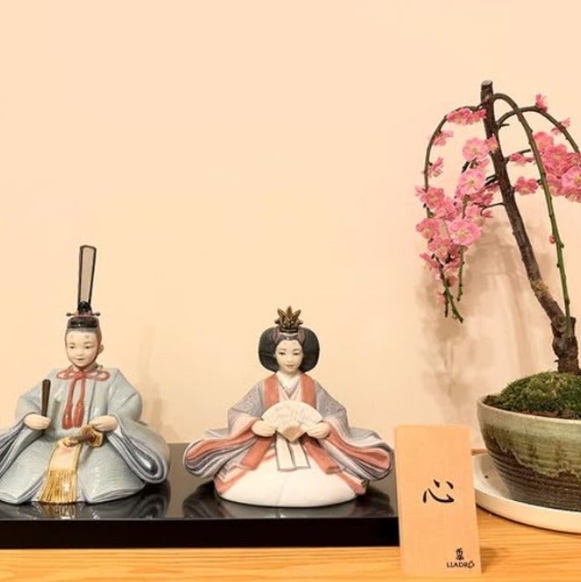 杉山愛がモダンなお内裏さまとお雛さまを飾る！