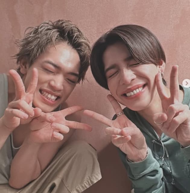 timelesz・松島聡 「新メンバー・原義孝」と歯茎が見える程の満面の笑み！「笑顔が大好きです」