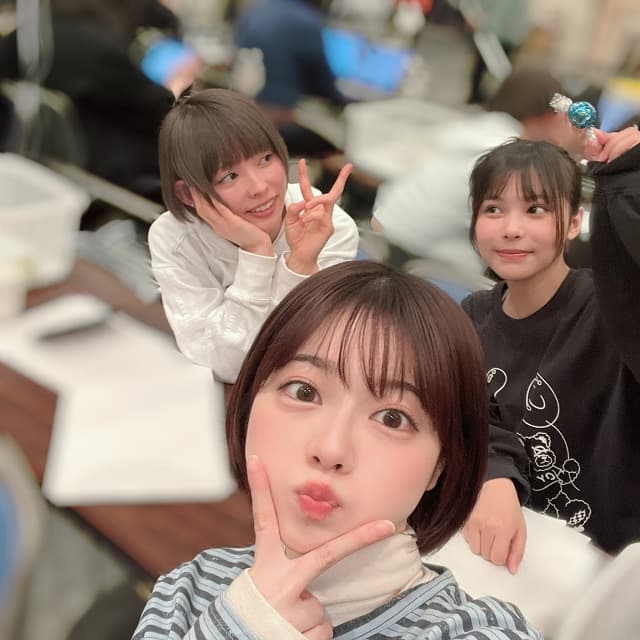 「すごいメンバーでやってるね」舞台出演の女性声優と最上もがらのオフショットが豪華&可愛すぎると話題に