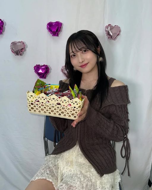 きみとバンド・清原梨央のバレンタインは終わらない!?激カワショットで「チョコあげる〜！」