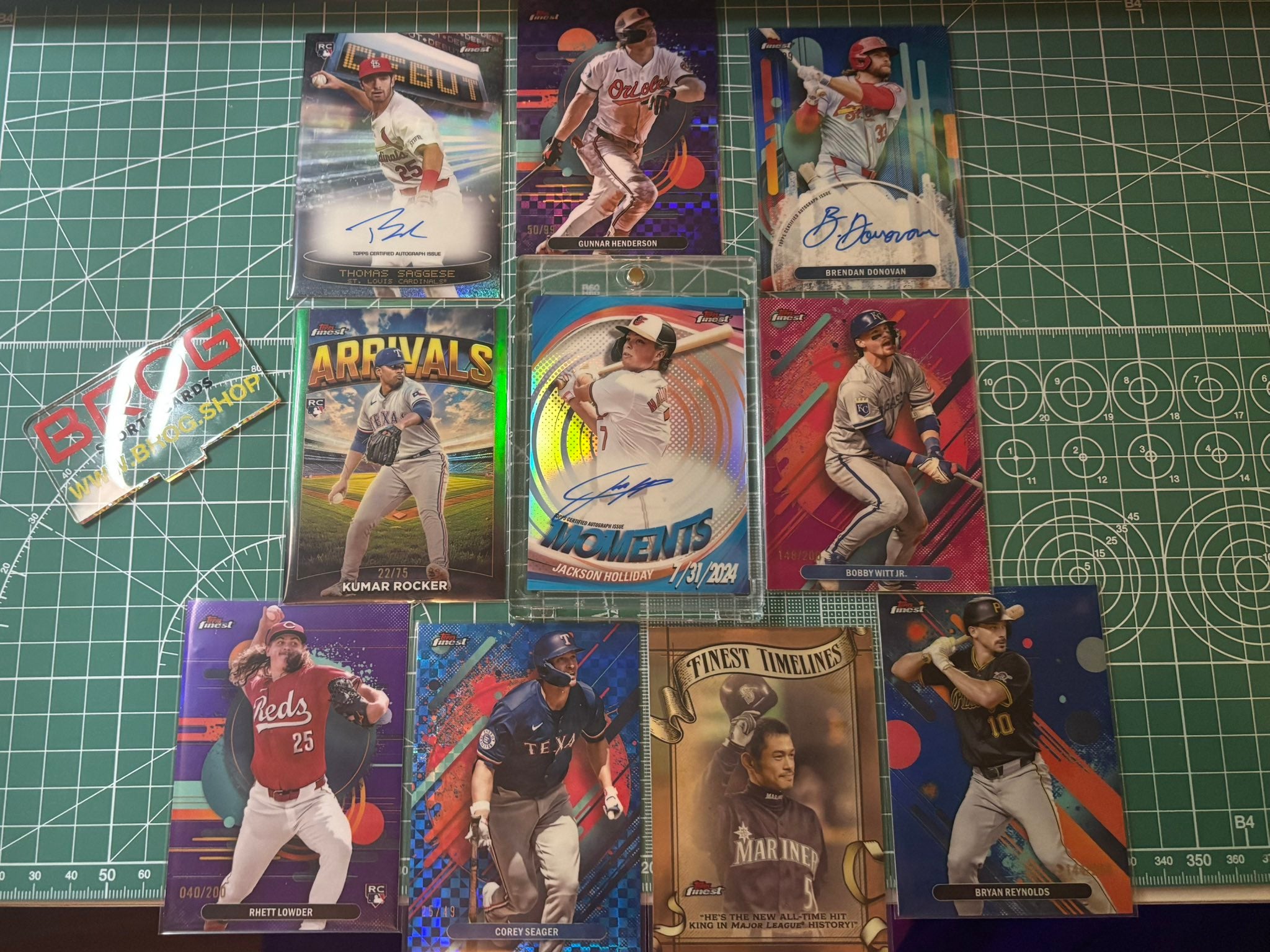 岡崎体育が“MLB topps finest2025”の開封結果を報告！結果は！？