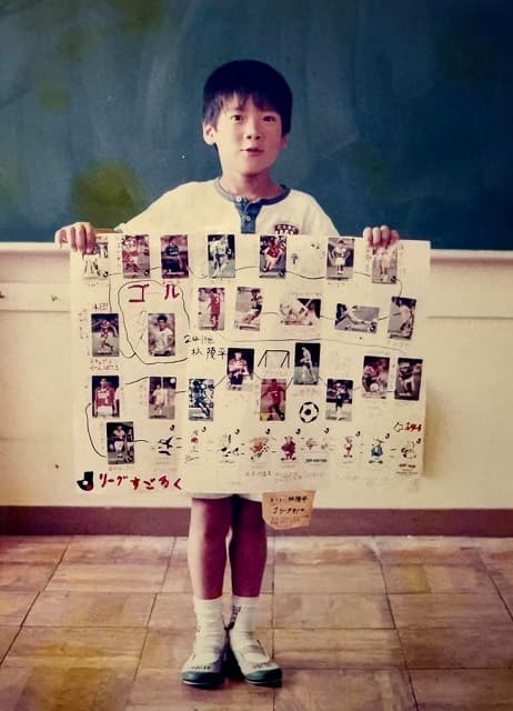 「筋金入りのサッカーマニア」林陵平が”小2の夏の自由研究”を公開！変わらぬサッカー愛に反響