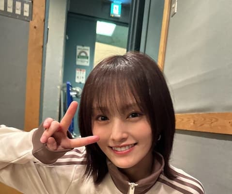 山本彩がオフショットを更新！「LIVEに飢えてるので待ち遠しすぎます」